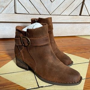 NWT Born Morocco Ankle Bootie in Glazed Ginger — genuine suede